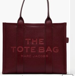 Marc Jacobs large tote in the color Cherry (burgundy/wine)